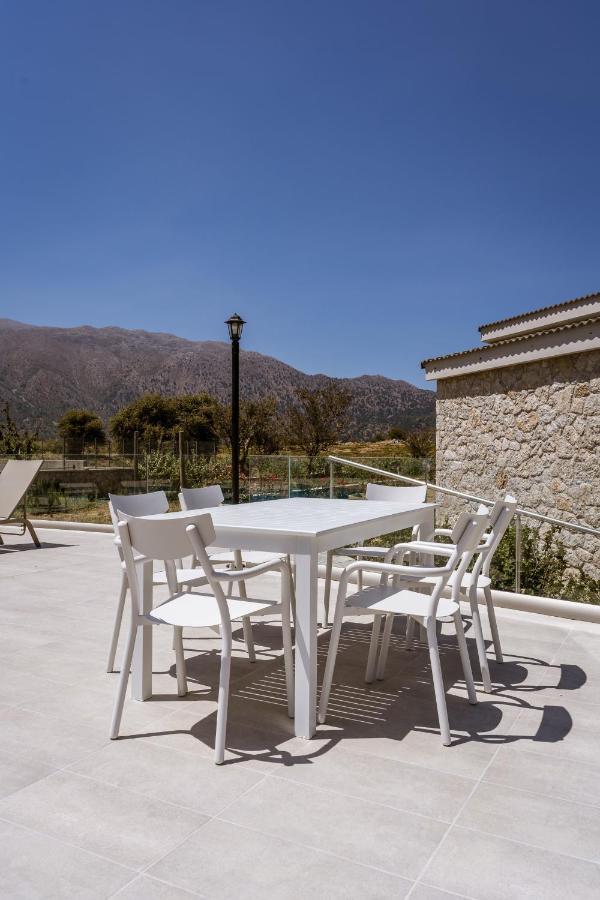 Omalos Village Exterior foto