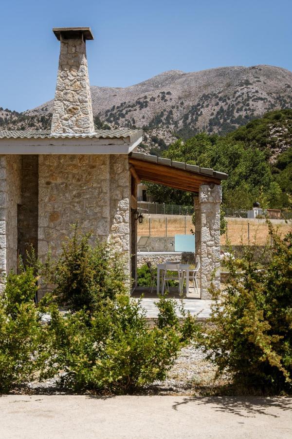 Omalos Village Exterior foto