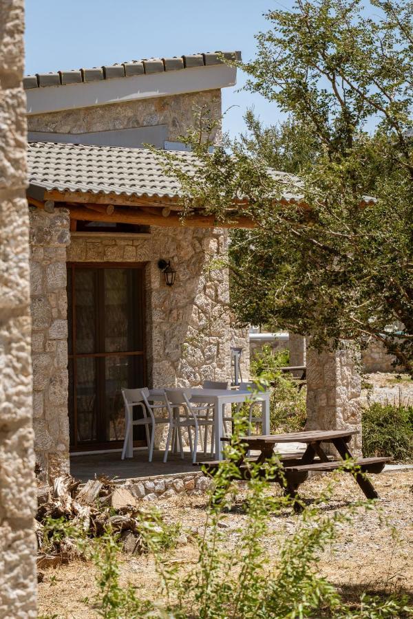 Omalos Village Exterior foto